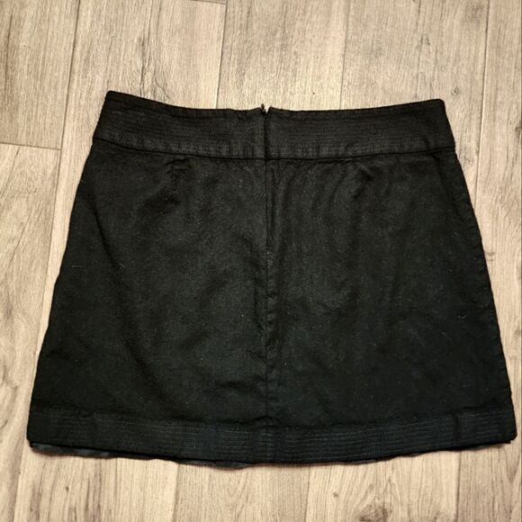 J. Crew Front Split Wool Mini Skirt Black Size 8 - Picture 2 of 5
